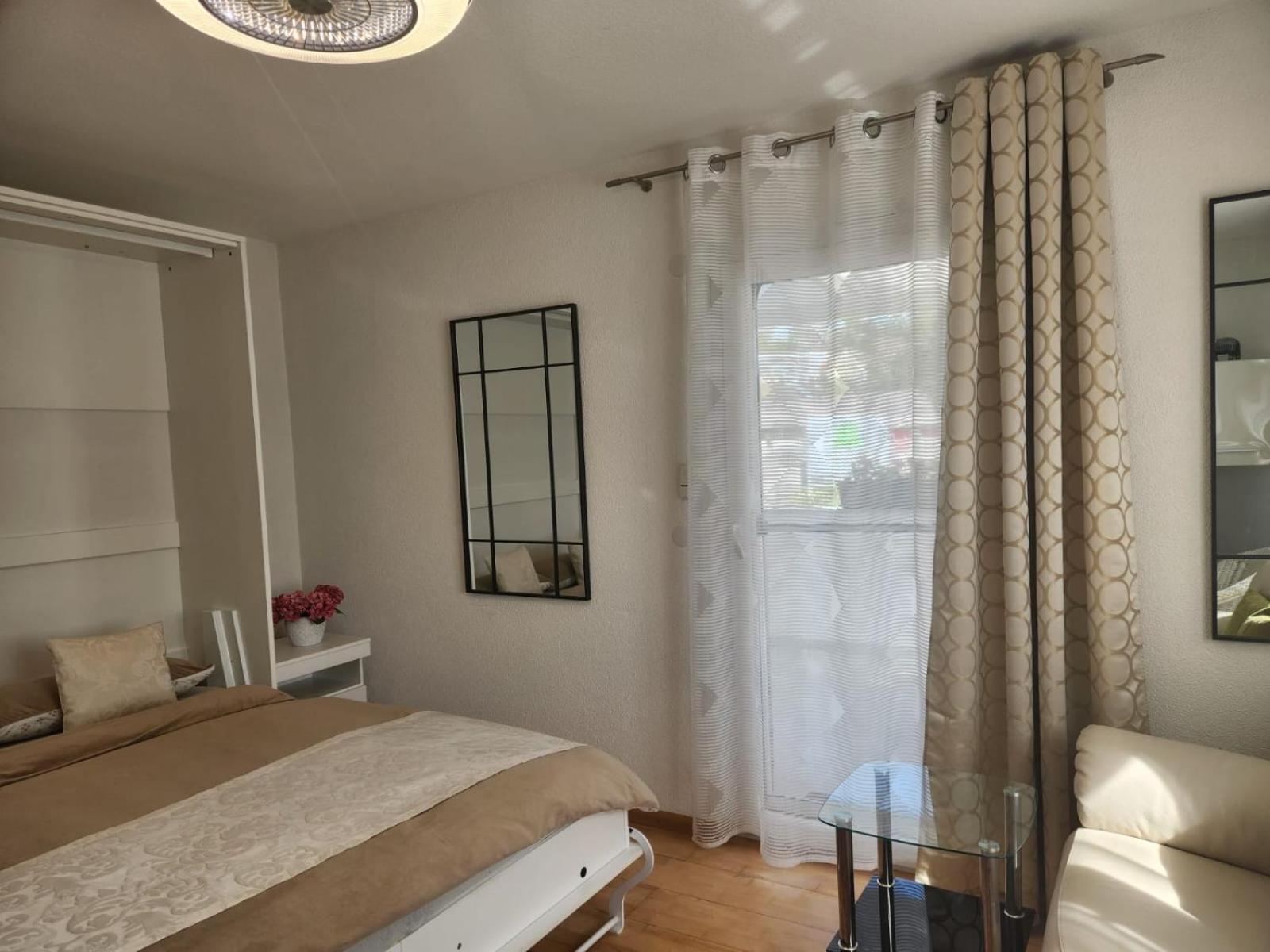 Kuhn Apartment